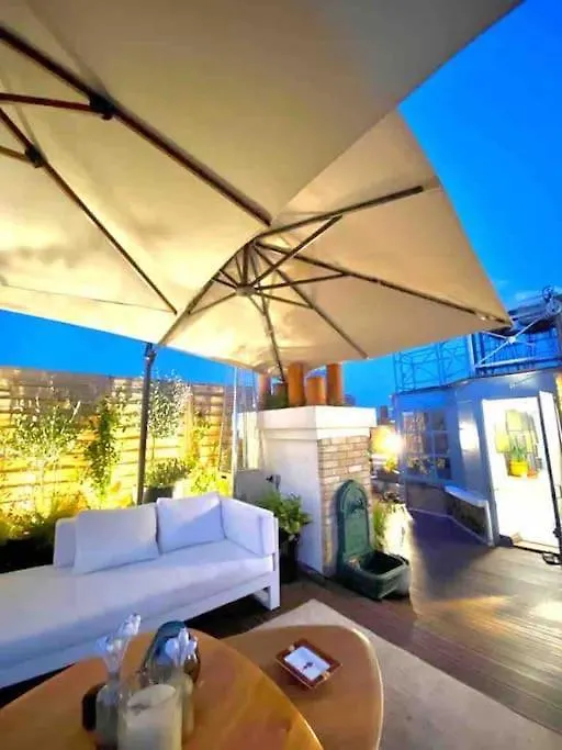 Luxueuse Suite París 0*,  Francia